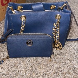 Michael Kors purse and matching wallet